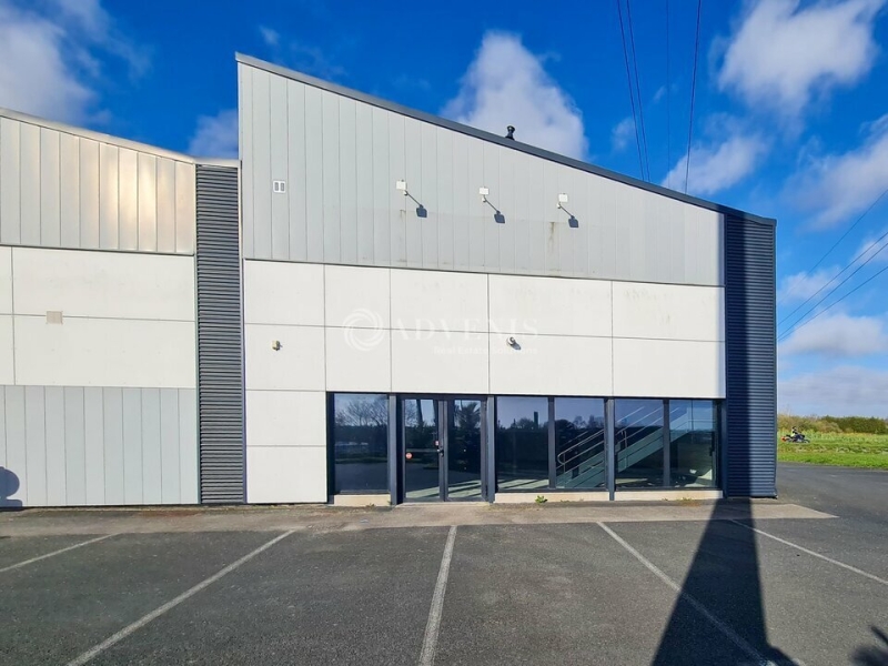 Location Activités Entrepôts TREGUEUX (22950) - Photo 3