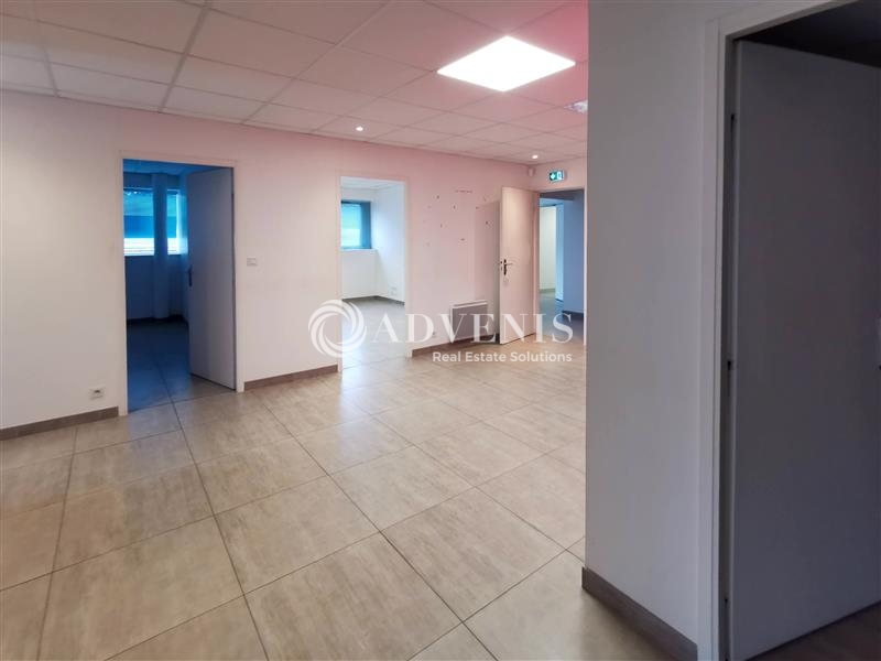 Location Bureaux TREGUEUX (22950) - Photo 7