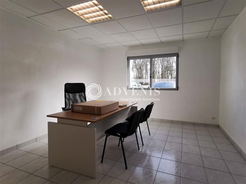 Location Bureaux CORSEUL (22130) - Photo 3