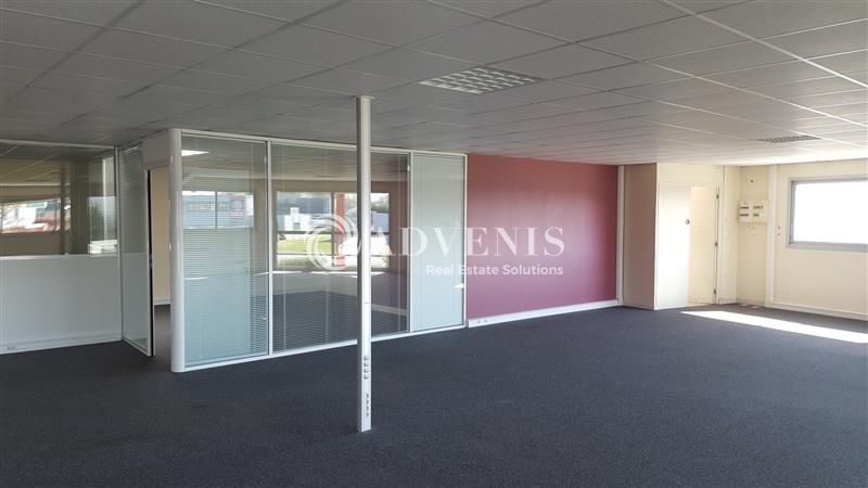 Location Bureaux MONTGERMONT (35760) - Photo 2