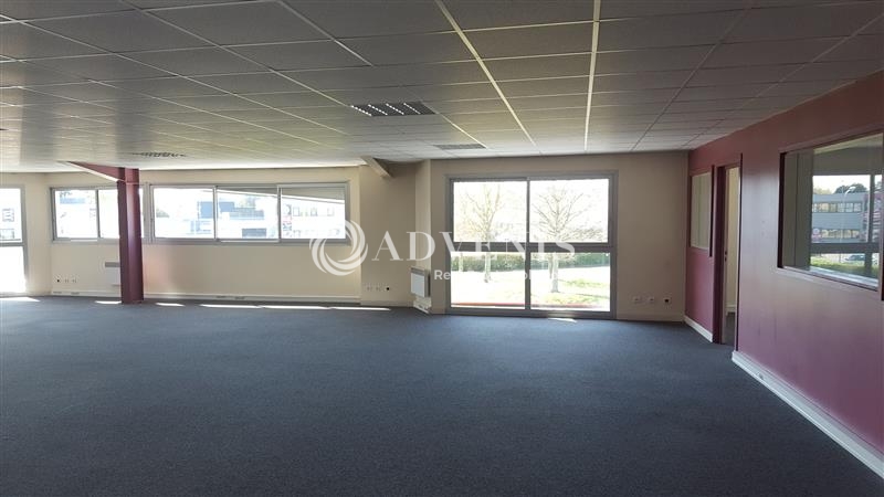 Location Bureaux MONTGERMONT (35760) - Photo 4