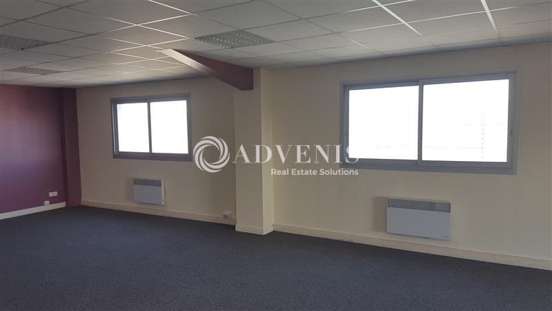 Location Bureaux MONTGERMONT (35760) - Photo 5