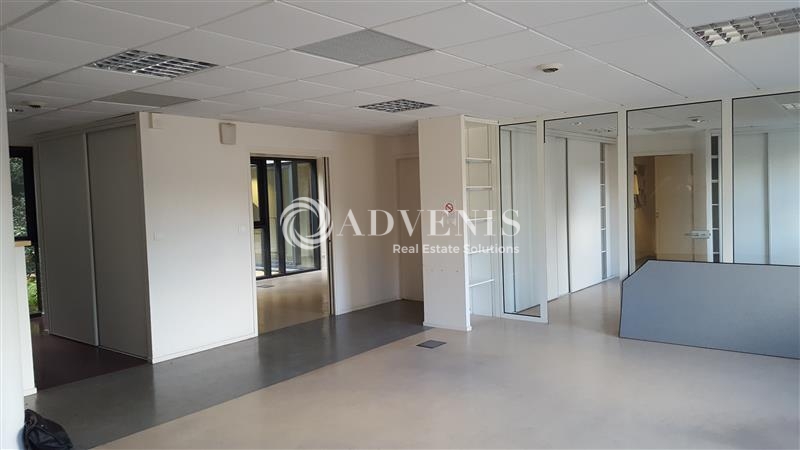 Location Bureaux LANNION (22300) - Photo 2