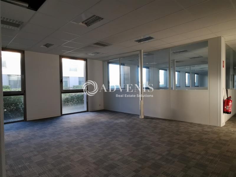 Location Bureaux SAINT JACQUES DE LA LANDE (35136) - Photo 2