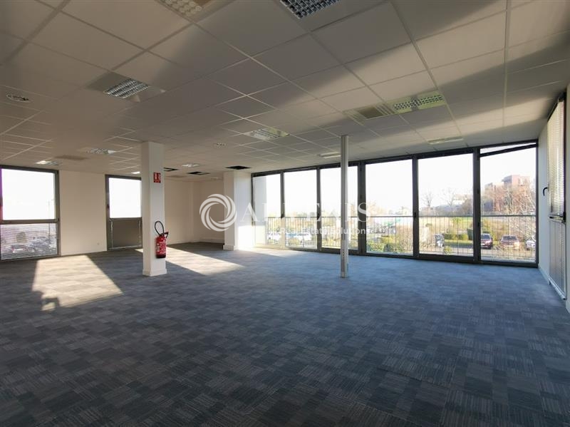 Location Bureaux SAINT JACQUES DE LA LANDE (35136) - Photo 7
