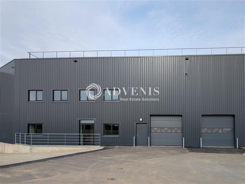 Location Activités Entrepôts BEDEE (35137) - Photo 1