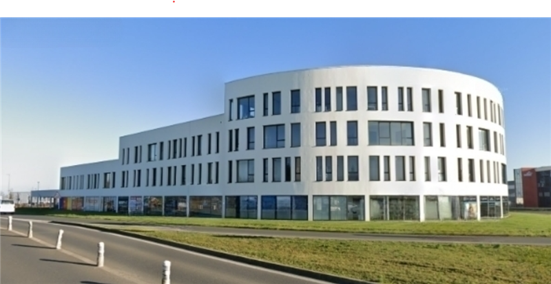 Location Commerces PLERIN (22190) - Photo 2