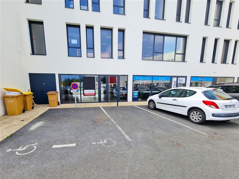 Location Commerces PLERIN (22190) - Photo 3