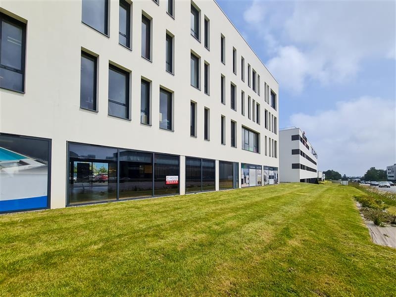 Location Commerces PLERIN (22190) - Photo 8
