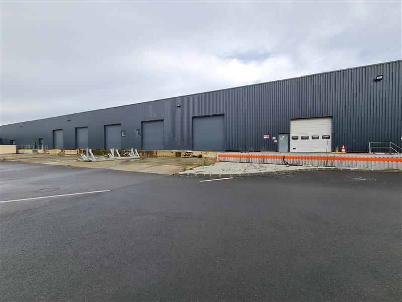 Location Activités Entrepôts PLOUFRAGAN (22440) - Photo 2