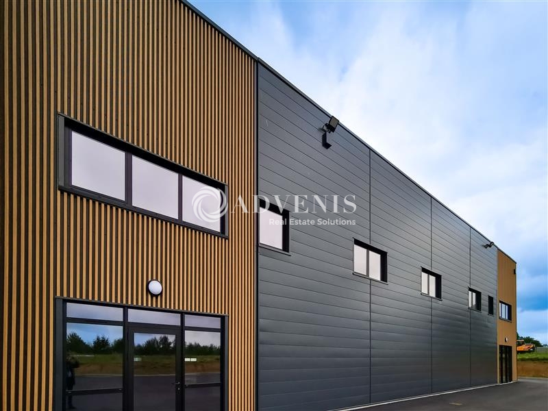 Location Activités Entrepôts BEDEE (35137) - Photo 3