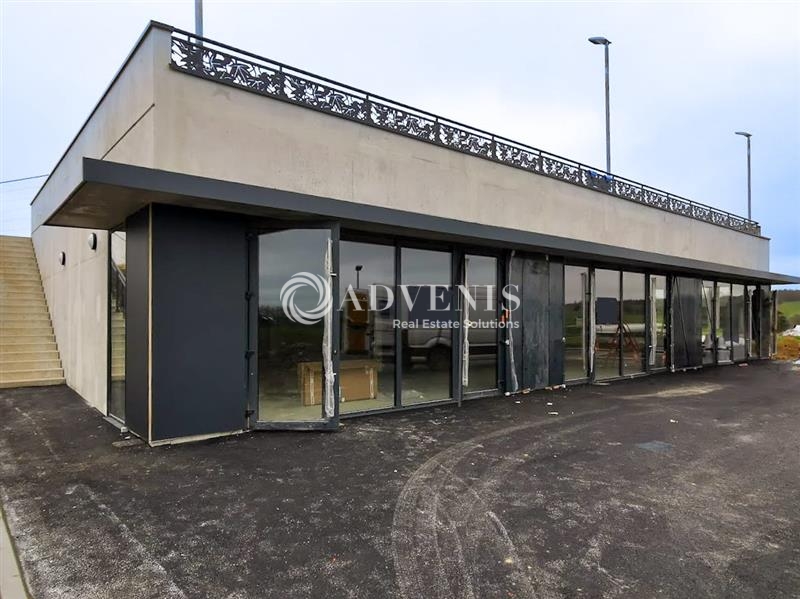 Location Commerces UZEL (22460) - Photo 1