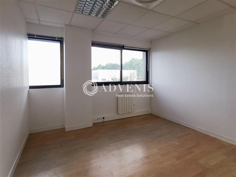 Location Bureaux PACE (35740) - Photo 9