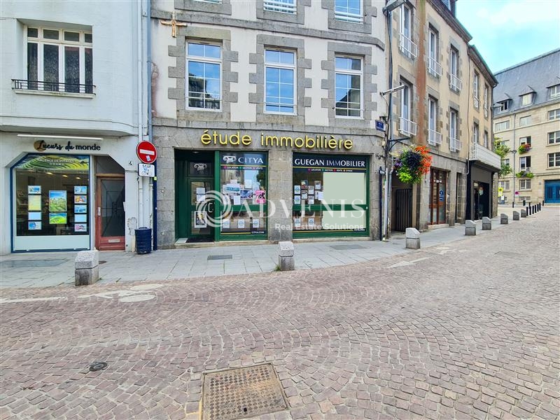 Location Commerces SAINT BRIEUC (22000) - Photo 1
