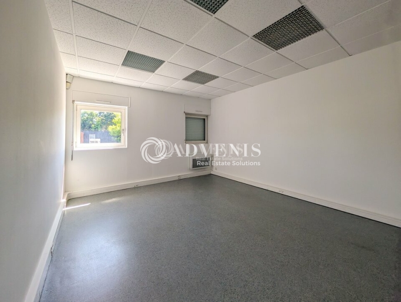 Location Activités Entrepôts VERN SUR SEICHE (35770) - Photo 7