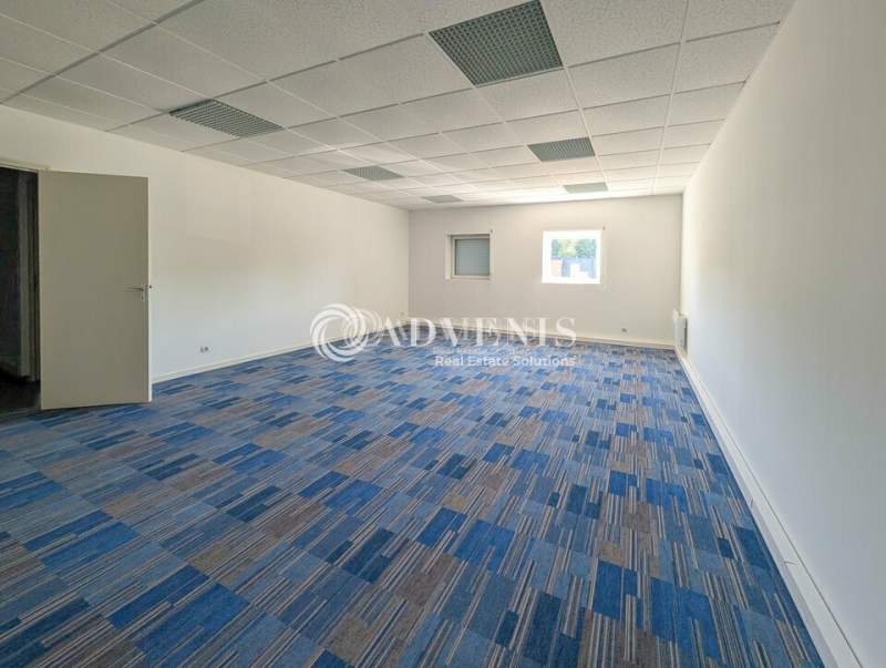 Location Activités Entrepôts VERN SUR SEICHE (35770) - Photo 9