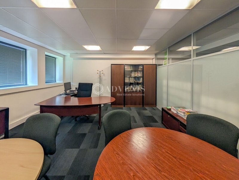Vente Investisseur Bureaux SAINT BRIEUC (22000) - Photo 5