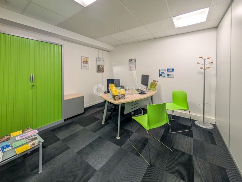Vente Investisseur Bureaux SAINT BRIEUC (22000) - Photo 6
