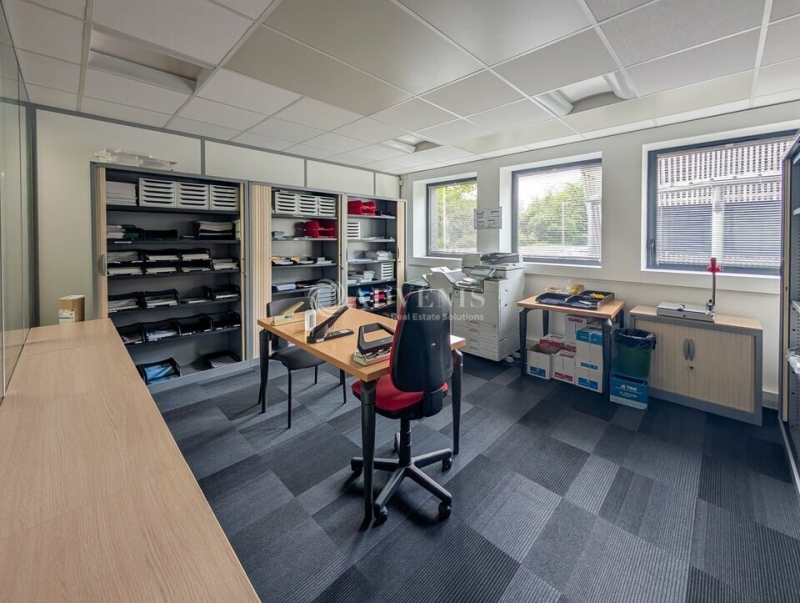 Vente Investisseur Bureaux SAINT BRIEUC (22000) - Photo 8