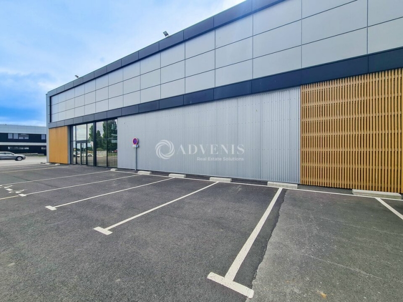 Location Commerces LAMBALLE ARMOR (22400) - Photo 2