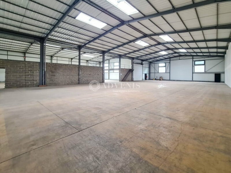 Location Commerces LAMBALLE ARMOR (22400) - Photo 9