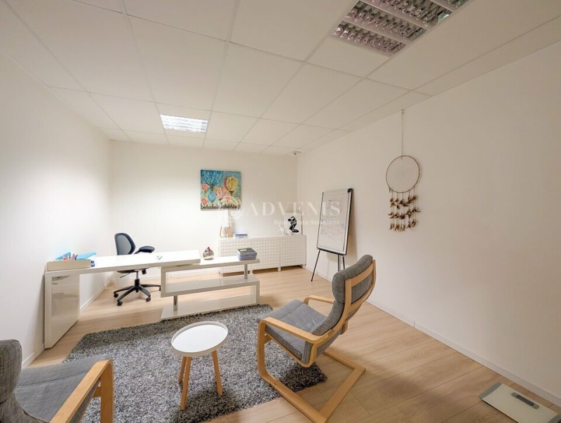 Location Commerces MONTGERMONT (35760) - Photo 9