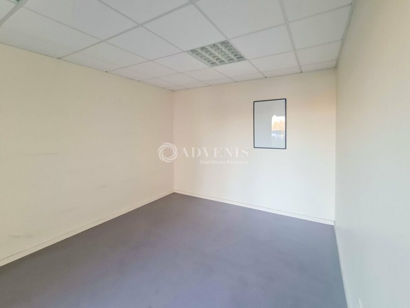 Vente Investisseur Bureaux PLOUFRAGAN (22440) - Photo 8
