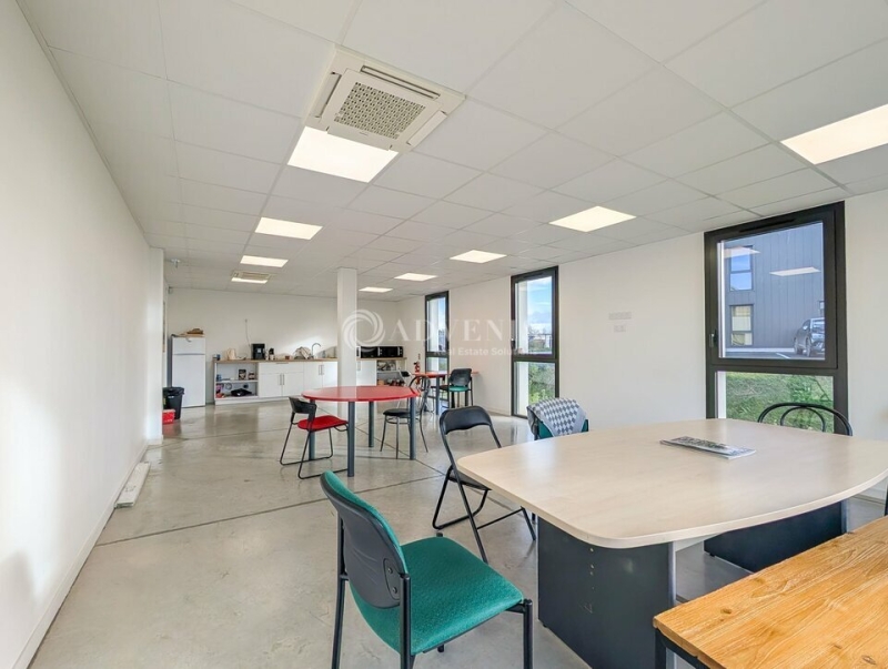 Location Activités Entrepôts SAINT-MALO (35400) - Photo 8