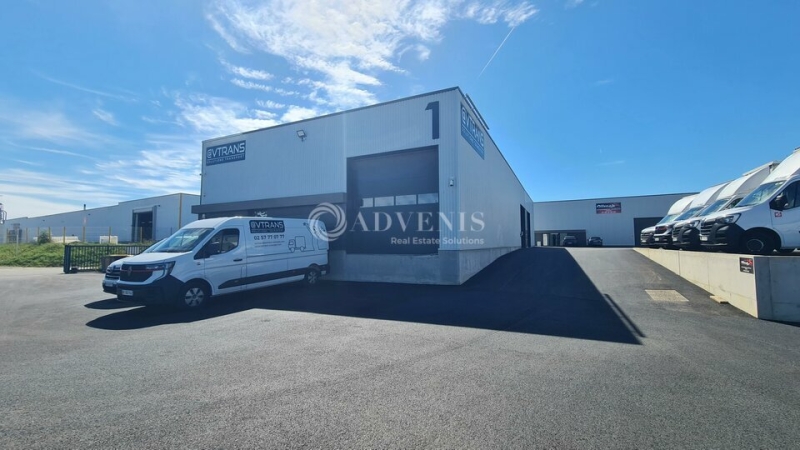 Vente Investisseur Activités Entrepôts HILLION (22120) - Photo 1