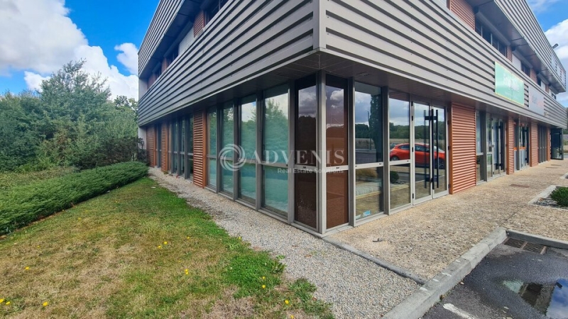 Location Bureaux TADEN (22100) - Photo 1