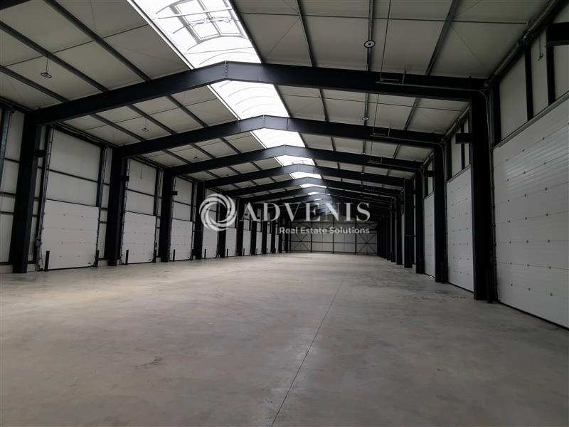 Location Entrepôts HILLION (22120) - Photo 1