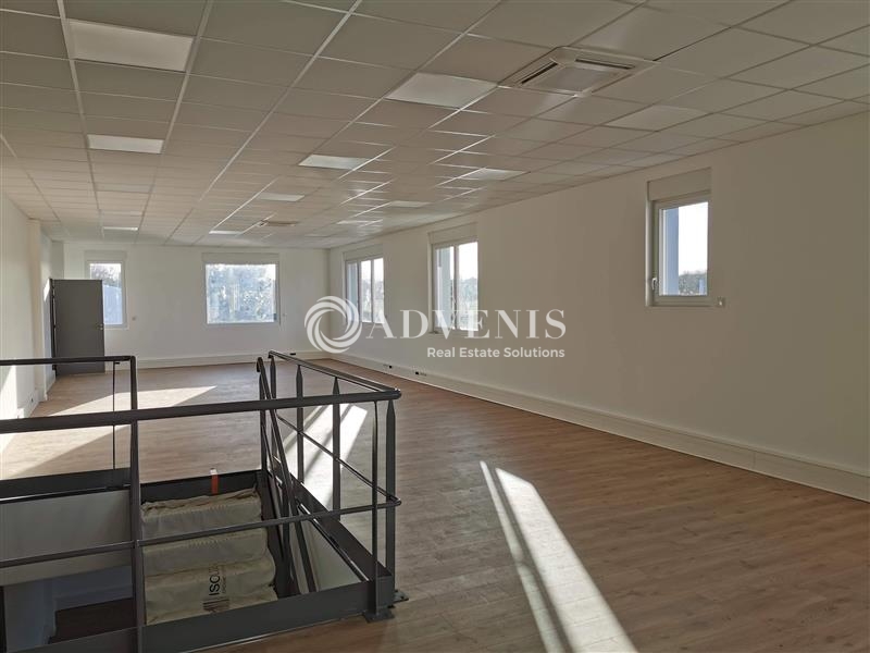 Location Entrepôts HILLION (22120) - Photo 5