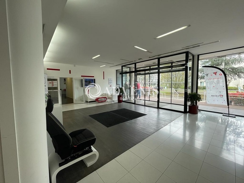 Location Bureaux VELIZY VILLACOUBLAY (78140) - Photo 2