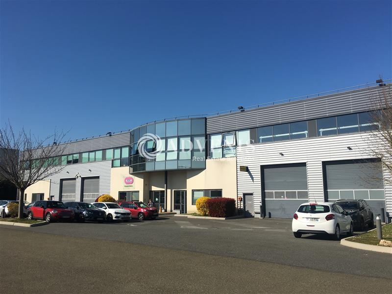 Location Activités Entrepôts MAGNY LES HAMEAUX (78114) - Photo 1