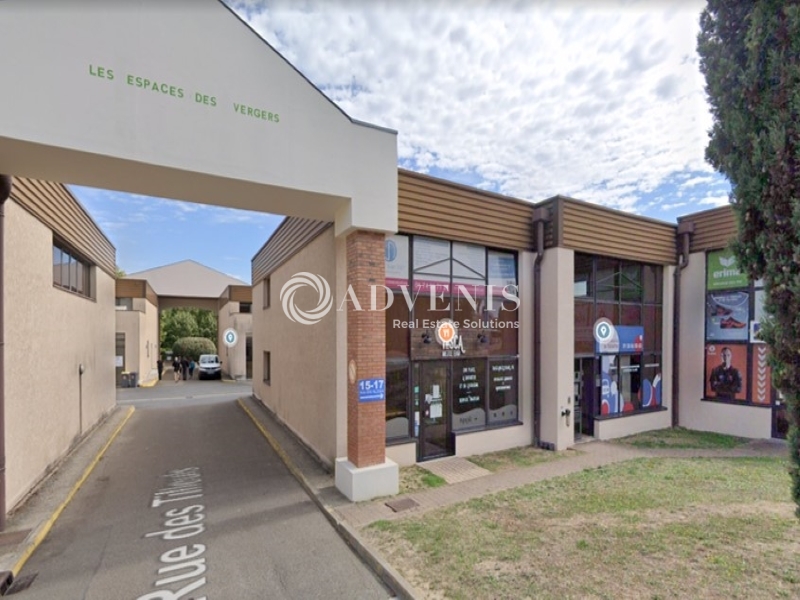 Location Bureaux VOISINS LE BRETONNEUX (78960) - Photo 3