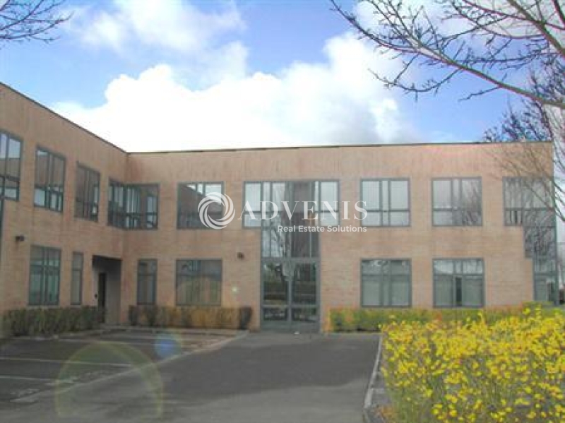 Location Bureaux et activités légères MONTIGNY LE BRETONNEUX (78180) - Photo 1