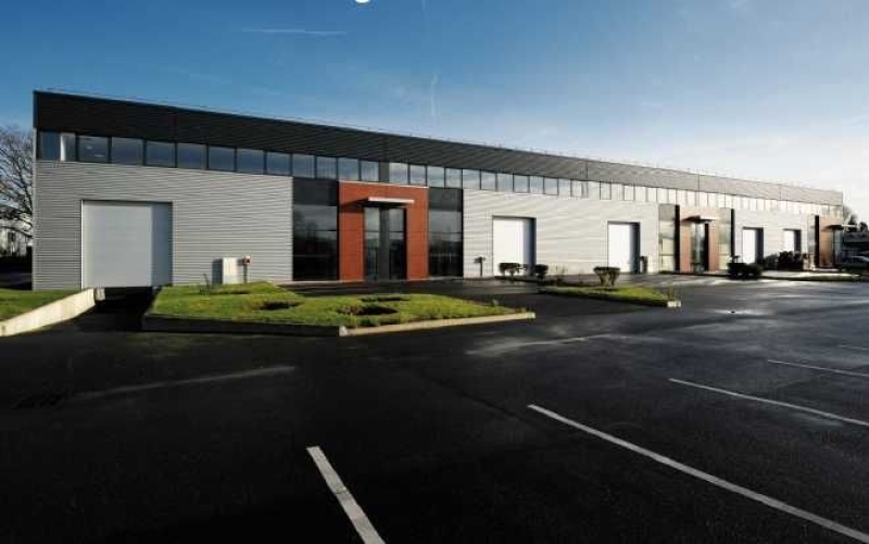 Location Entrepôts ELANCOURT (78990) - Photo 3