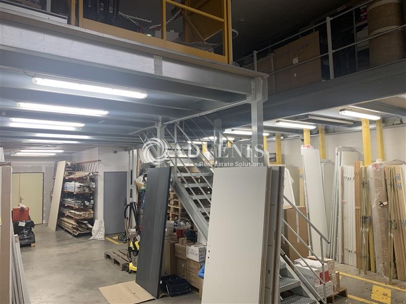 Location Activités Entrepôts VOISINS LE BRETONNEUX (78960) - Photo 2