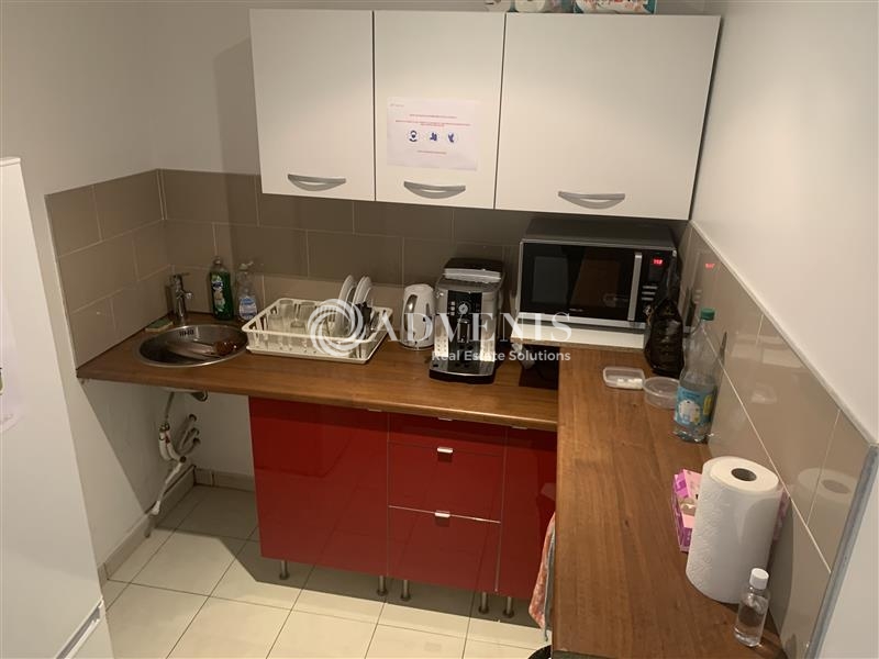 Location Activités Entrepôts VOISINS LE BRETONNEUX (78960) - Photo 3