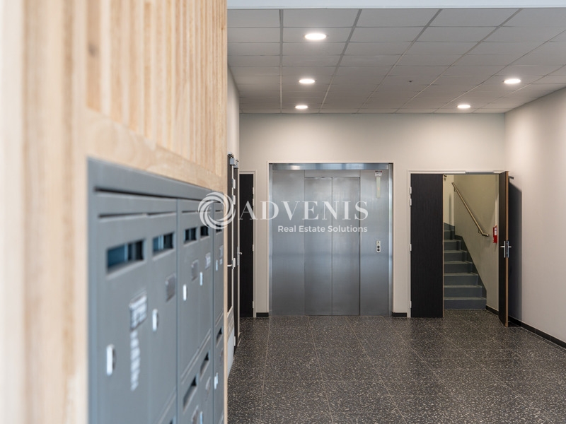 Location Bureaux PLAISIR (78370) - Photo 4