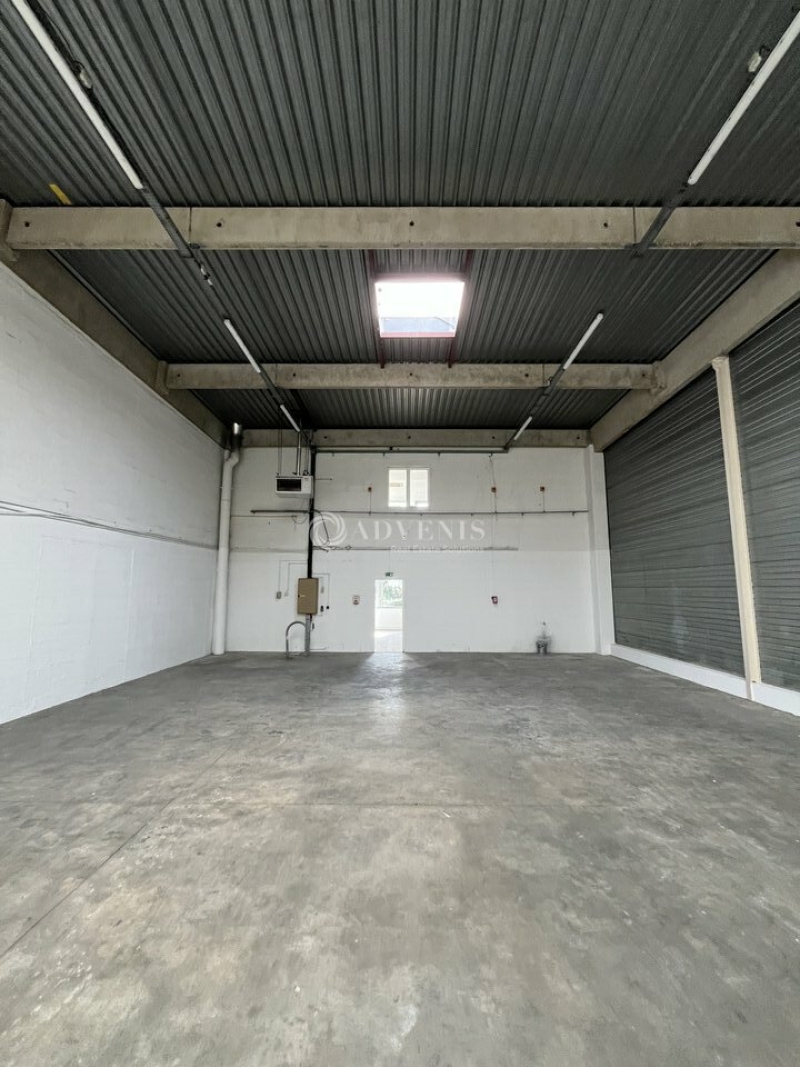 Location Entrepôts COIGNIERES (78310) - Photo 10