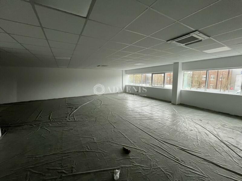 Location Activités Entrepôts BOIS D'ARCY (78390) - Photo 9