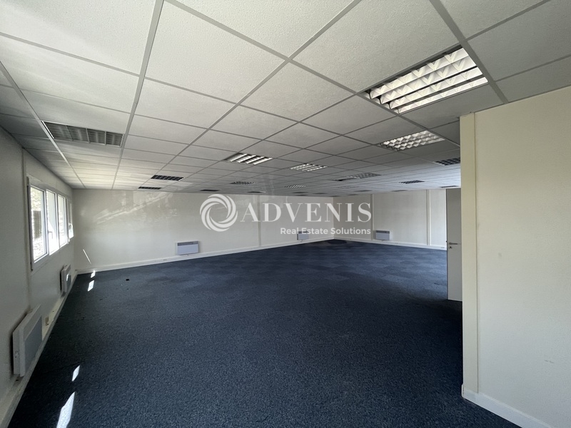 Location Activités Entrepôts TRAPPES (78190) - Photo 3