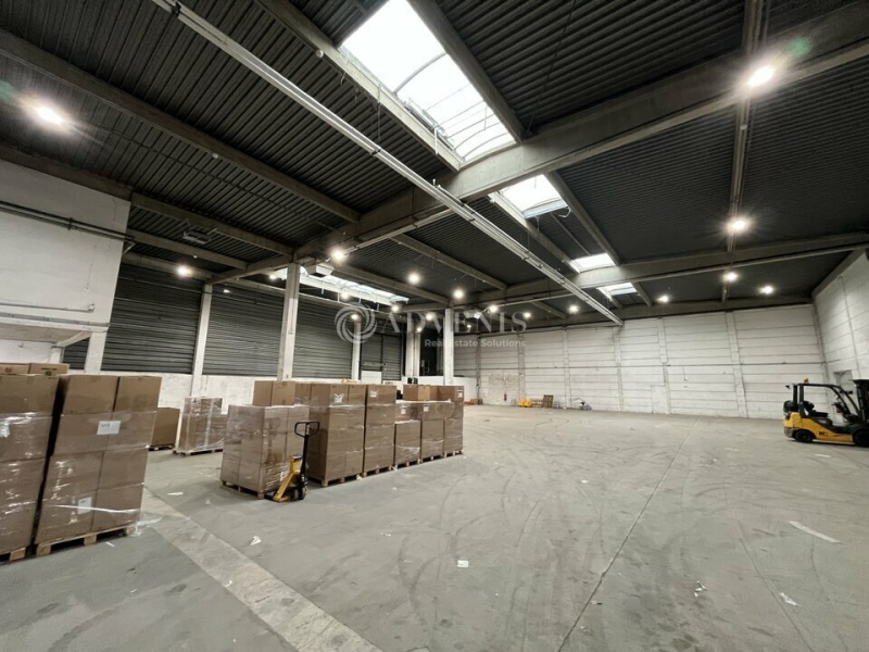 Location Entrepôts COIGNIERES (78310) - Photo 6