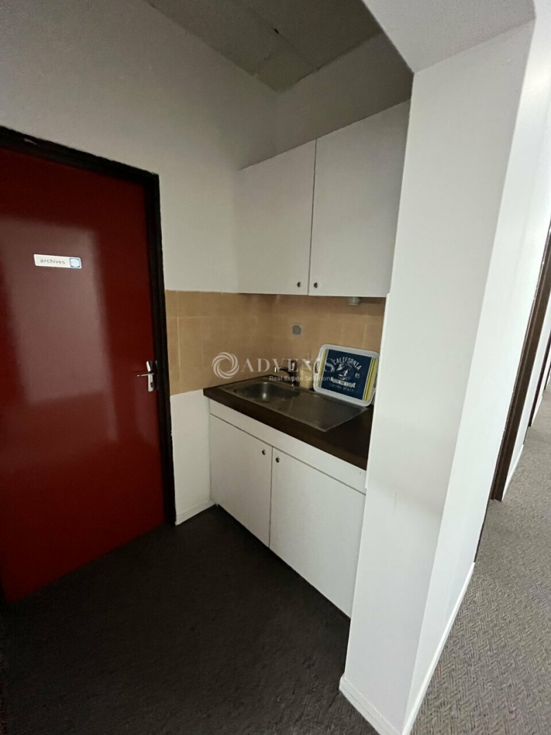 Location Bureaux TRAPPES (78190) - Photo 15