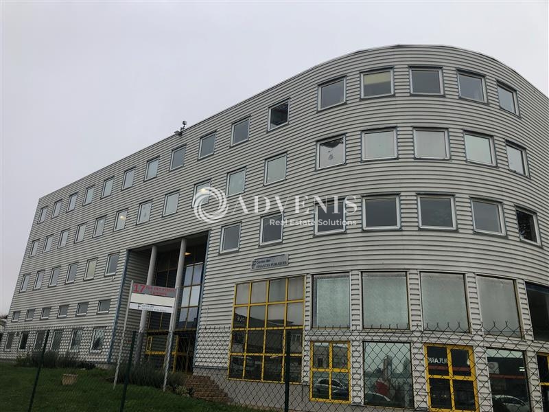 Location Bureaux PLAISIR (78370) - Photo 1