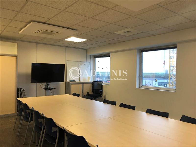 Location Bureaux PLAISIR (78370) - Photo 4