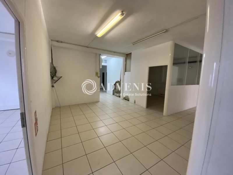 Location Activités Entrepôts TRAPPES (78190) - Photo 4