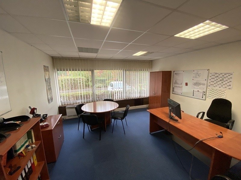 Location Activités Entrepôts TRAPPES (78190) - Photo 7