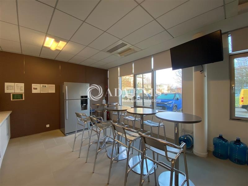 Location Bureaux VOISINS LE BRETONNEUX (78960) - Photo 7